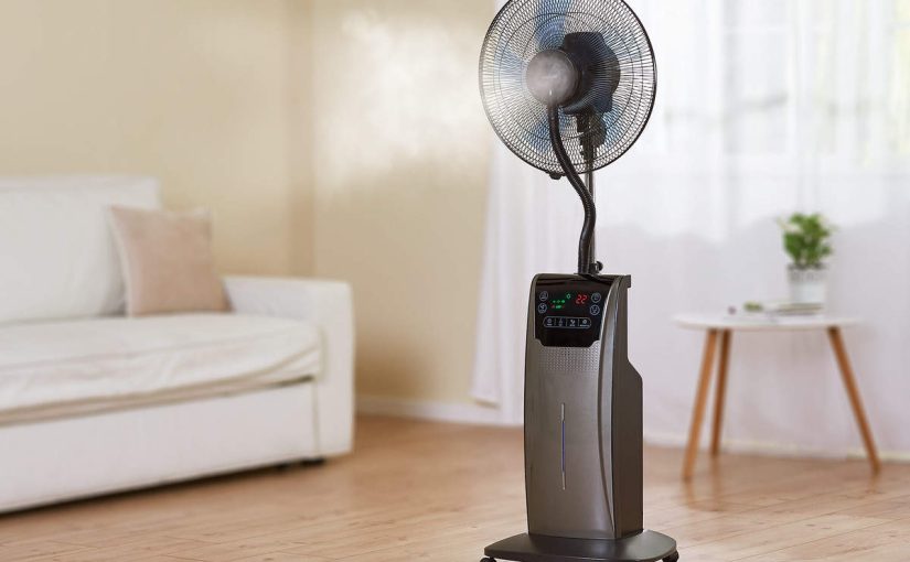 What is a Stand Fan With Water Spray?