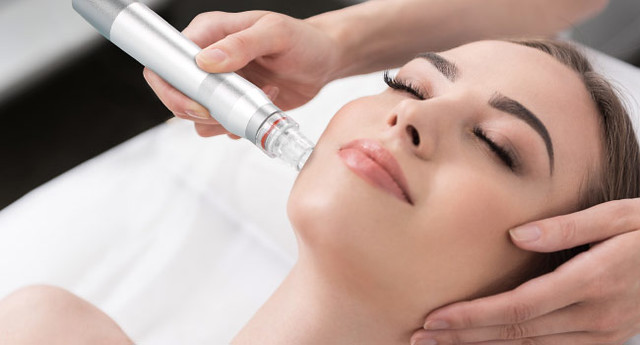 Hydro Facial Machine: The Ultimate Skin Rejuvenation Device